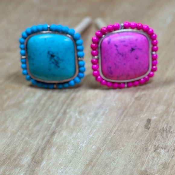 Handmade Accessories - Turquoise and Pink Beaded hair sticks 4’ stick lot of 2